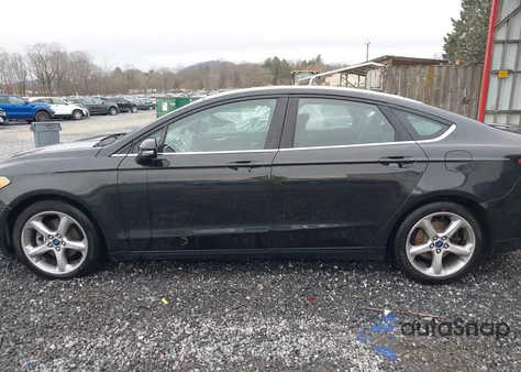 2015 Ford Fusion Se z USA, uszkodzony, nr VIN 3FA6P0H76FR189467